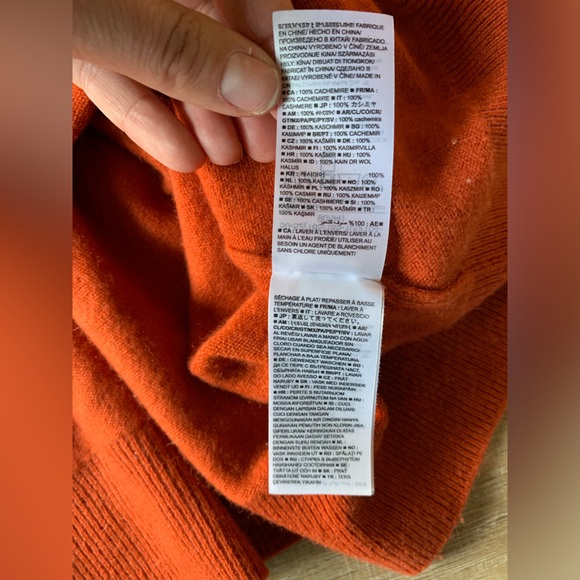 Banana Republic 100% Cashmere Sweater Mens L Crew BR Logo Orange Jumper pullover - Picture 5 of 12